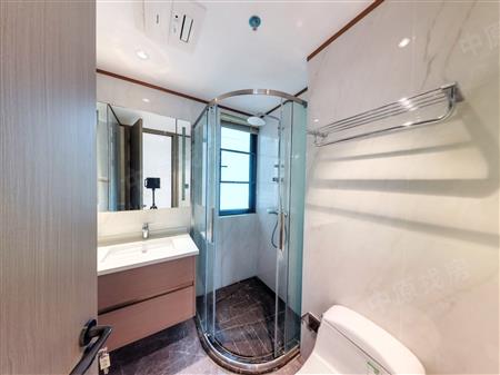 招商臻府-卫生间