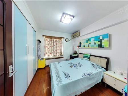 蓝色海月居-次卧