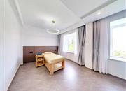 名商高尔夫球会-次卧