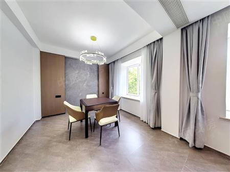 名商高尔夫球会-次卧