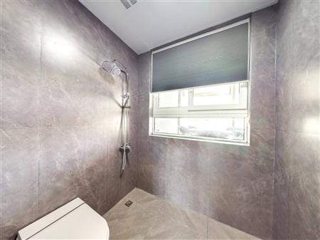 名商高尔夫球会-卫生间