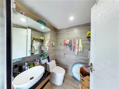 华联城市全景花园-卫生间