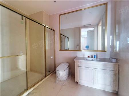 深业上城-卫生间