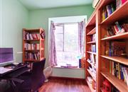 招商桃花园二期-次卧