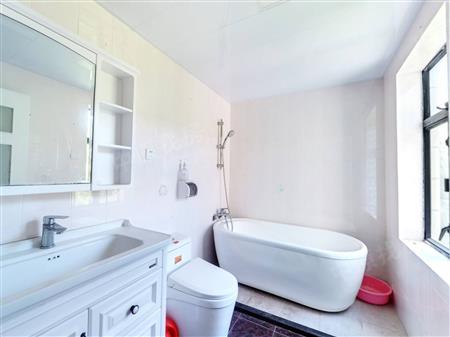 百仕达花园一期-卫生间