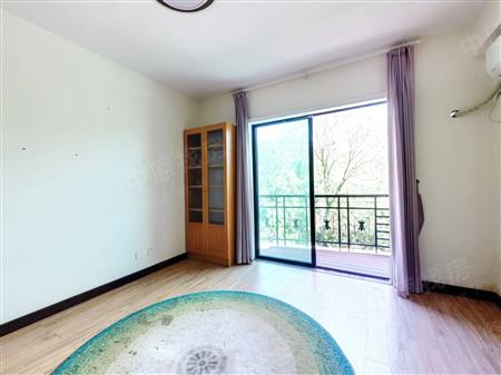 百仕达花园一期-次卧