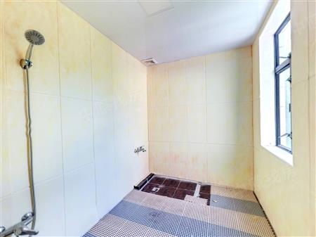 百仕达花园一期-卫生间