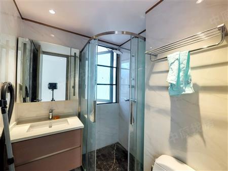 招商臻府-卫生间