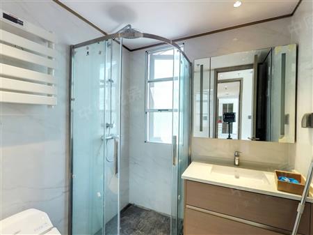 招商臻府-卫生间