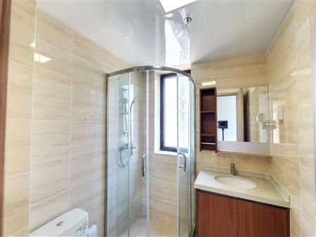 中骏云景府-卫生间