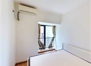 龙悦居四期-主卧