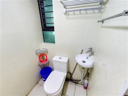 龙悦居四期-卫生间
