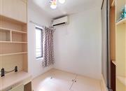 龙悦居四期-次卧