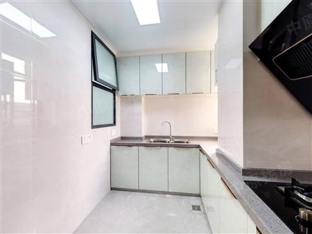 依山郡花园（二期）-厨房