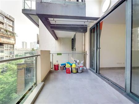 依山郡花园（二期）-阳台