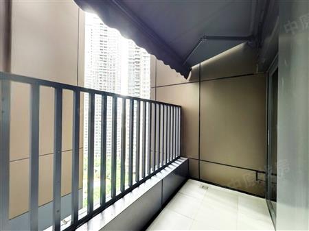 新锦安海纳公馆-阳台