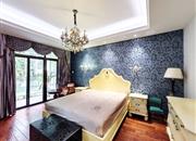 圣莫丽斯花园（二期）-主卧