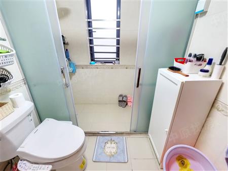 港中旅花园（二期）-卫生间