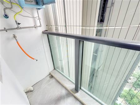 德弘基创客居-阳台