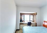 东方明珠城-主卧