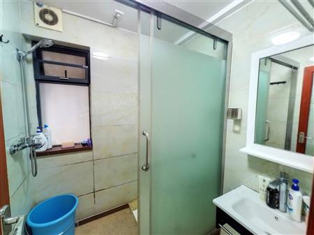 东方明珠城-卫生间