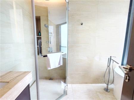 卓越前海一号-卫生间