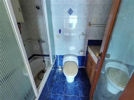 中山花园-卫生间