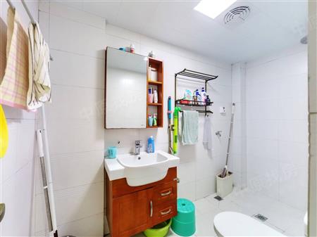 富达花园-卫生间