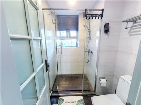 鲸山觐海-卫生间