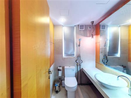 半山海景别墅-卫生间