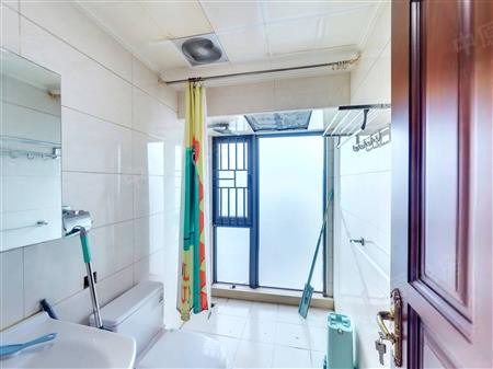 华联城市全景花园-卫生间