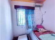 半岛花园A区-次卧