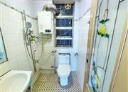 泰华大厦-卫生间