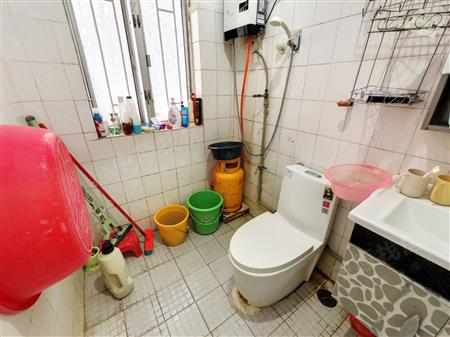 南威中心-卫生间