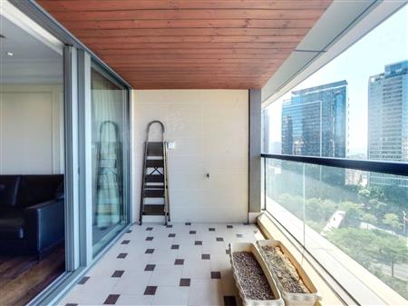 东海国际公寓-阳台