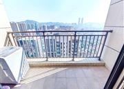 德润荣君府-阳台