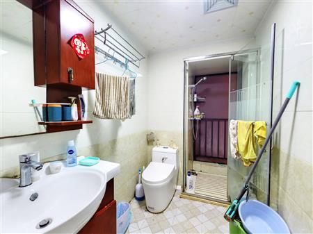 东城国际-卫生间