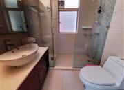 中海华庭-卫生间