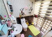 潜龙曼海宁花园（南区）-卫生间