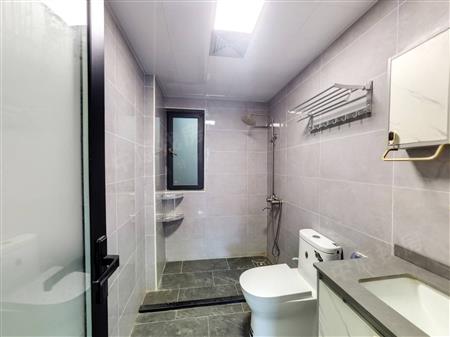 君胜熙珑山花园-卫生间