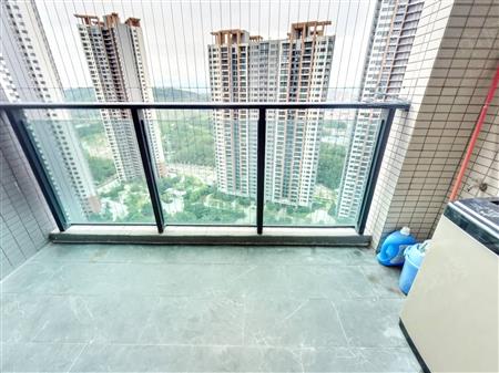 君胜熙珑山花园-阳台