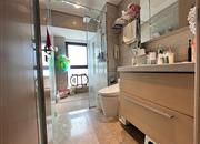 半岛城邦花园三期-卫生间