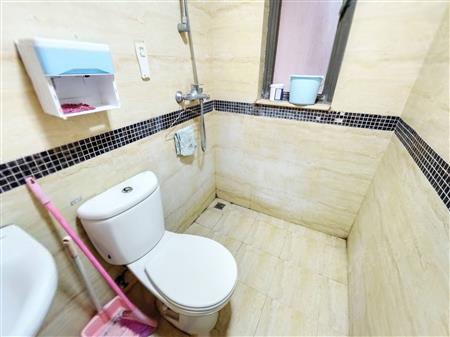 万科红（海轩广场）-卫生间