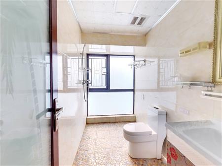 泊郡雅苑-卫生间