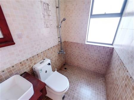 春华四季园（一期）-卫生间