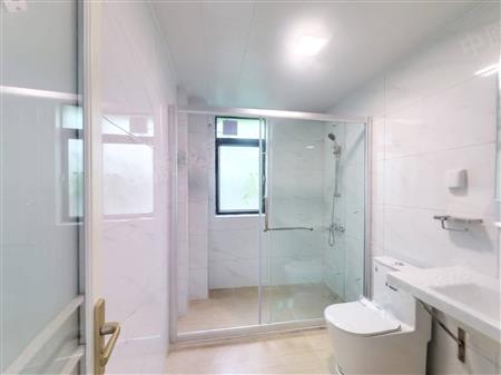 桐林花园-卫生间