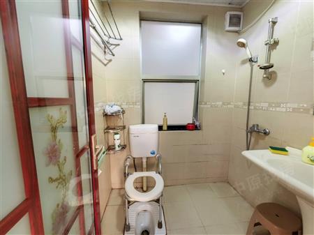 中翠花园-卫生间