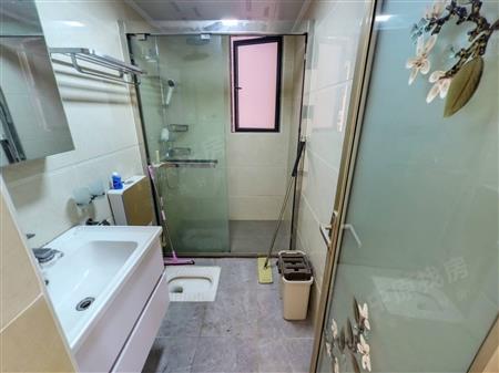 中粮凤凰里-卫生间