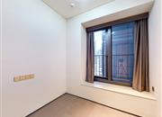 华润城润玺一期花园-次卧