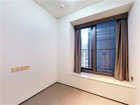 华润城润玺一期花园-次卧